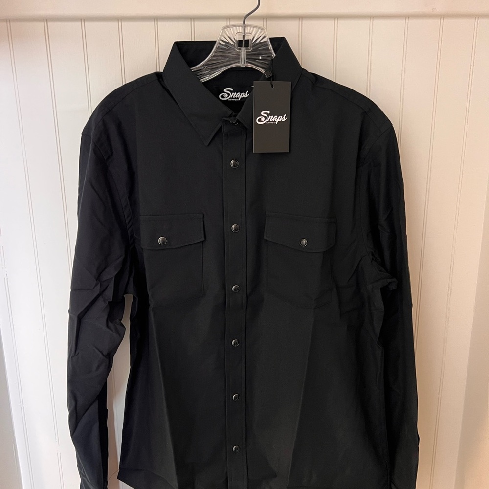 Snap Black Traveler Men's Shirt